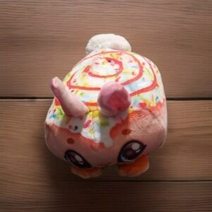 Cookeez Makery Baked Treatz BUNNY Cinnamon Swirl 6" Plush Scented & Sounds Work